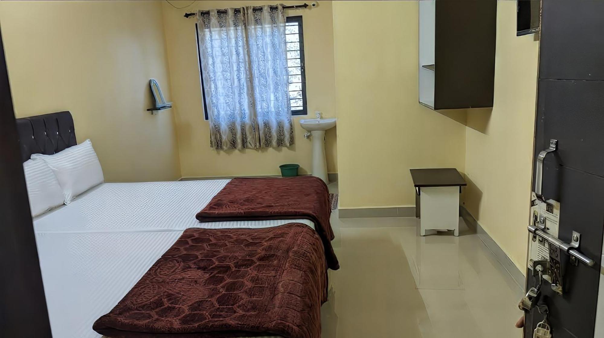 Kamath Inn Māvalli Dış mekan fotoğraf