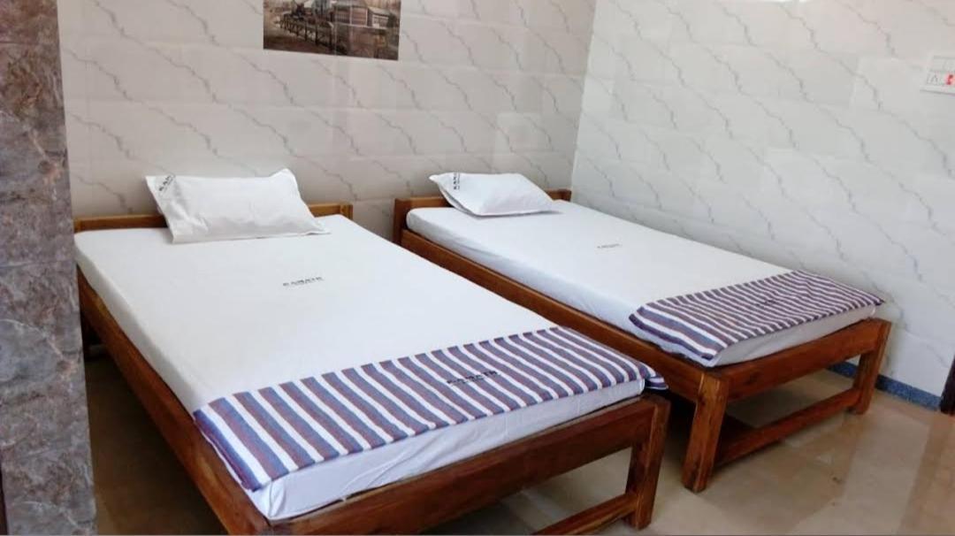Kamath Inn Māvalli Dış mekan fotoğraf