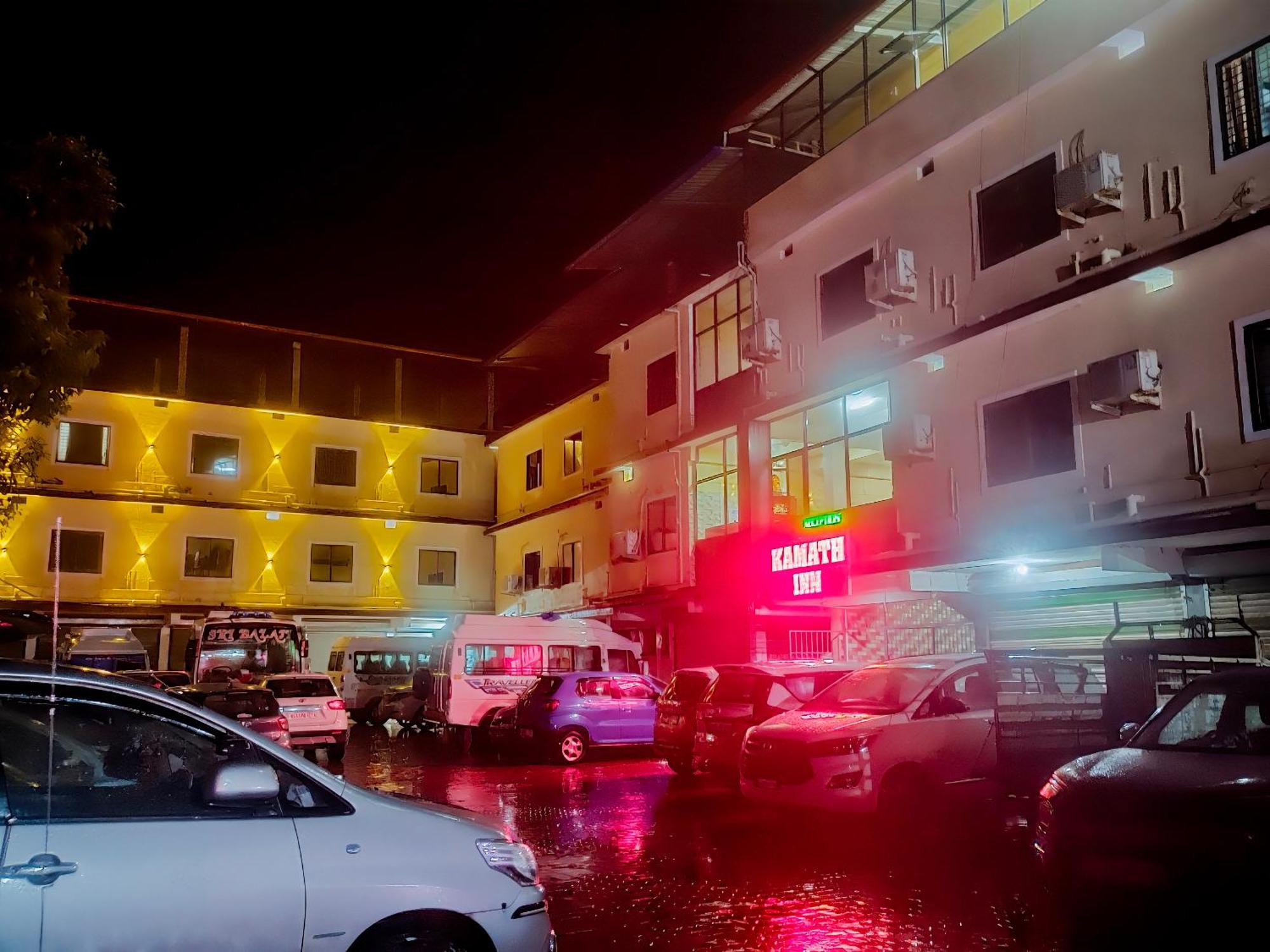 Kamath Inn Māvalli Dış mekan fotoğraf